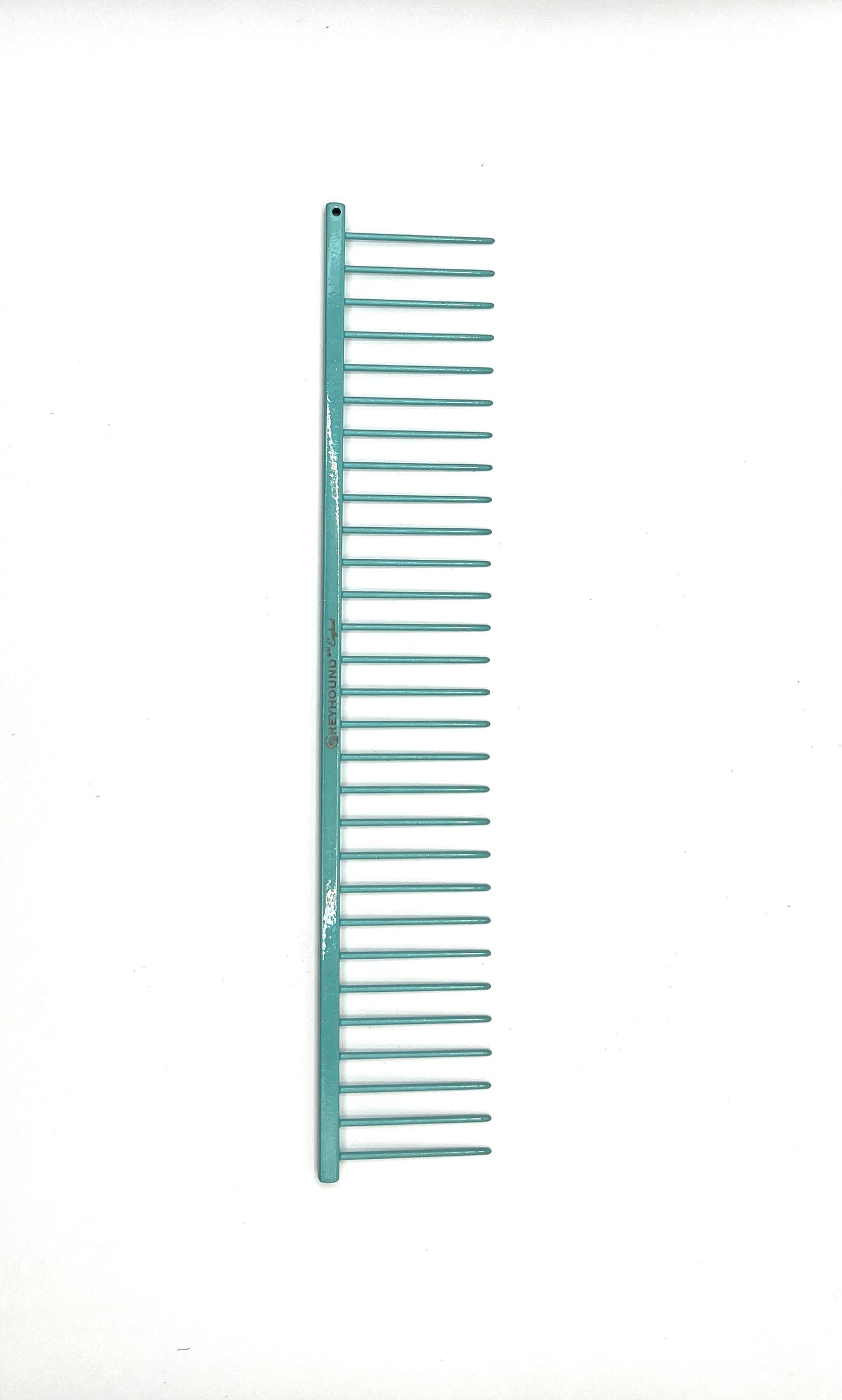 Greyhound Professional Pet Comb' Bitch Collection features a 9.875"L x 1.75"W Extra Extra Coarse tine which gives superior styling control for medium and long coat types. These versatile combs have been a staple of the pet grooming industry for over 100 years, and are available in the Sparkle Color Collection, Tiffany Blue Sparkle.