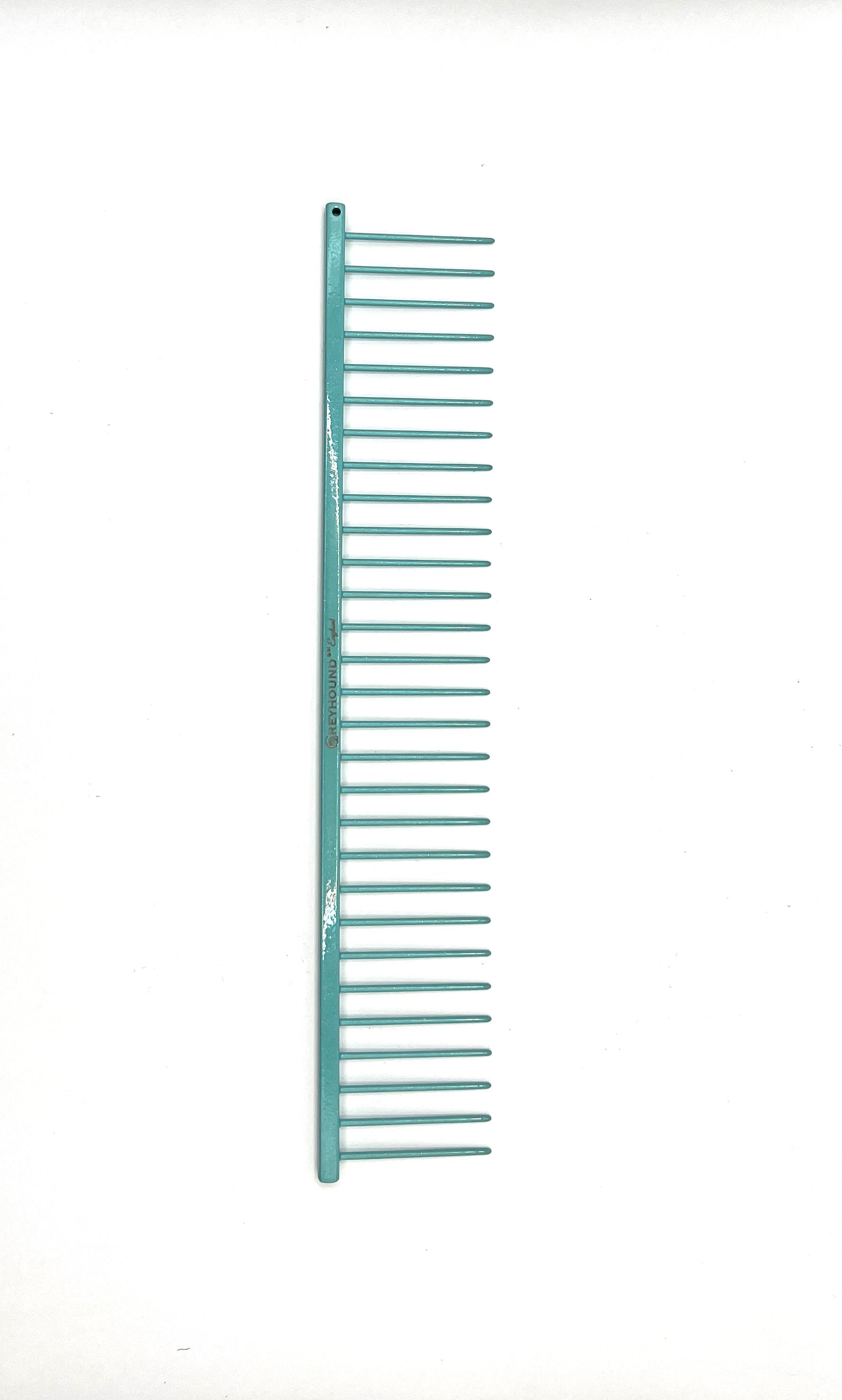 Greyhound Professional Pet Comb' Bitch Collection features a 9.875"L x 1.75"W Extra Extra Coarse tine which gives superior styling control for medium and long coat types. These versatile combs have been a staple of the pet grooming industry for over 100 years, and are available in the Sparkle Color Collection, Tiffany Blue Sparkle.