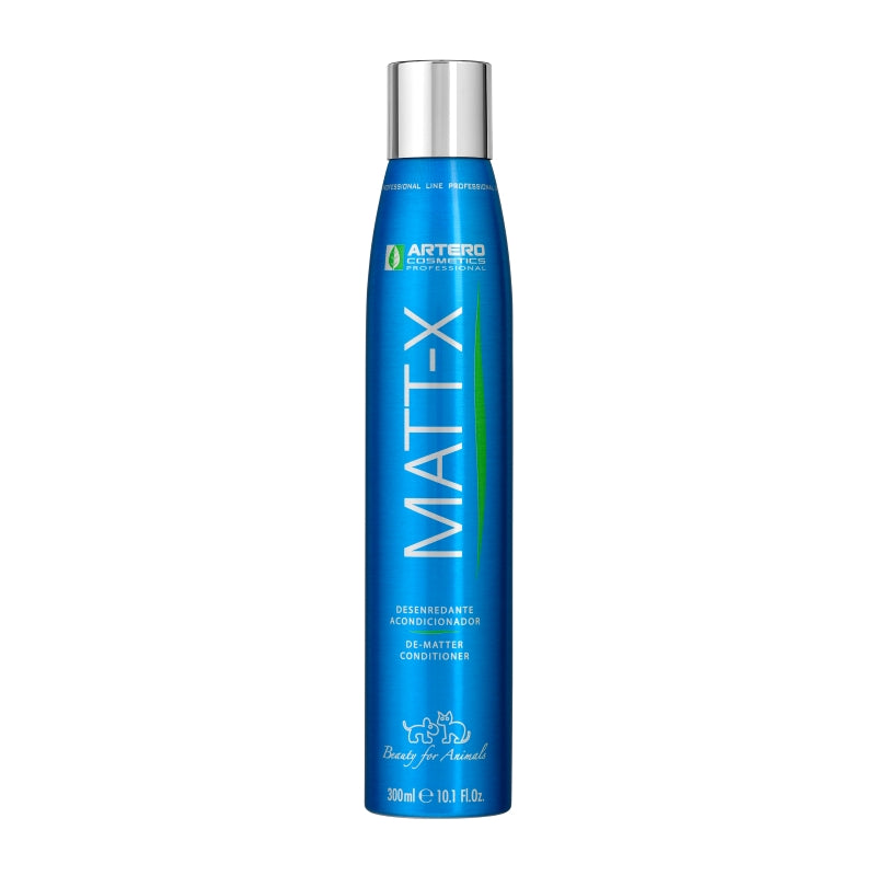 Artero Matt-X Professional Pet Conditioning Spray breaks down mats without harming the hair while actively conditioning the tangled area to make detangling easier. Works with all coats and can be used during and after bath.