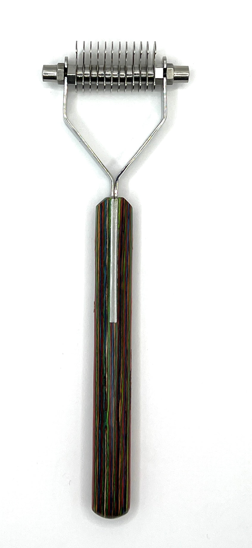 Greyhound Coat Master pet grooming undercoat rakes are the perfect tool for removing dead or thinning layers of undercoat from double coats. The number of blades range from few to many depending on the thickness of the coat. Finer coats require more rake blades versus coarser coats. These grooming rakes are durably made from Malaysian Hardwood and Stainless Steel. 12 Blade.