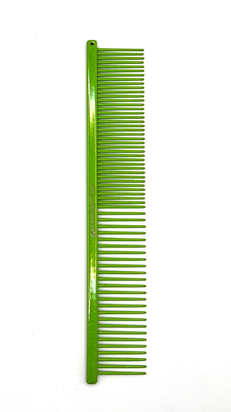 The patented Greyhound Comb Beauty Collection features a 7.6"L x 1.4"W fine to medium tine combination which gives superior styling control for all coat types. These versatile combs have been a staple of the pet grooming industry for over 100 years. Sparkle colored finish collection. Lime.