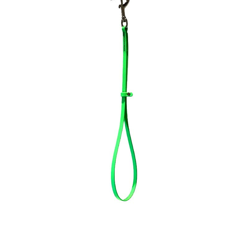 These patent pending grooming loops are 18" long and made from USA manufactured and produced heavy duty BioThane Beta 520. This durable, non-porous material is ideal for long lasting, odor free grooming equipment. The polyester nylon webbing core covered with a TPU coating, making it strong and flexible. Heavy stitching allows for the material to hold up to all types of tugging. Lime.