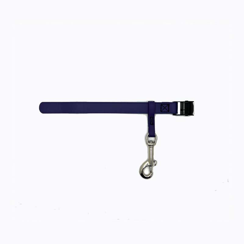 Our grooming loops safety tether is used to fit snuggly around your grooming arm and clip securely to the ring on our grooming loops. Biothane is easy to clean, odor resistant and comes in a variety of colors allowing for visual organization or a stylized workspace. Purple