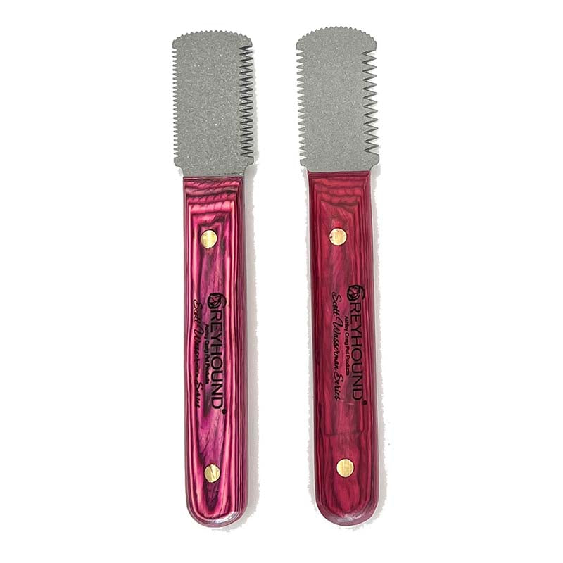 The Scott Wasserman 3-Way Knife Collection allow for versatile hand stripping techniques, coat rolling, and flatwork effectively reach difficult areas. Combo tools come either in Fine/Medium with Extra Fine tip or Fine/Coarse, with Extra Fine tip. Additionally, the knives come pre-dulled and feature a textured finish for a secure grip. The ergonomic wood handle is created to maximize comfort with a smooth finish wrapped around 3 sides. Right handed set.