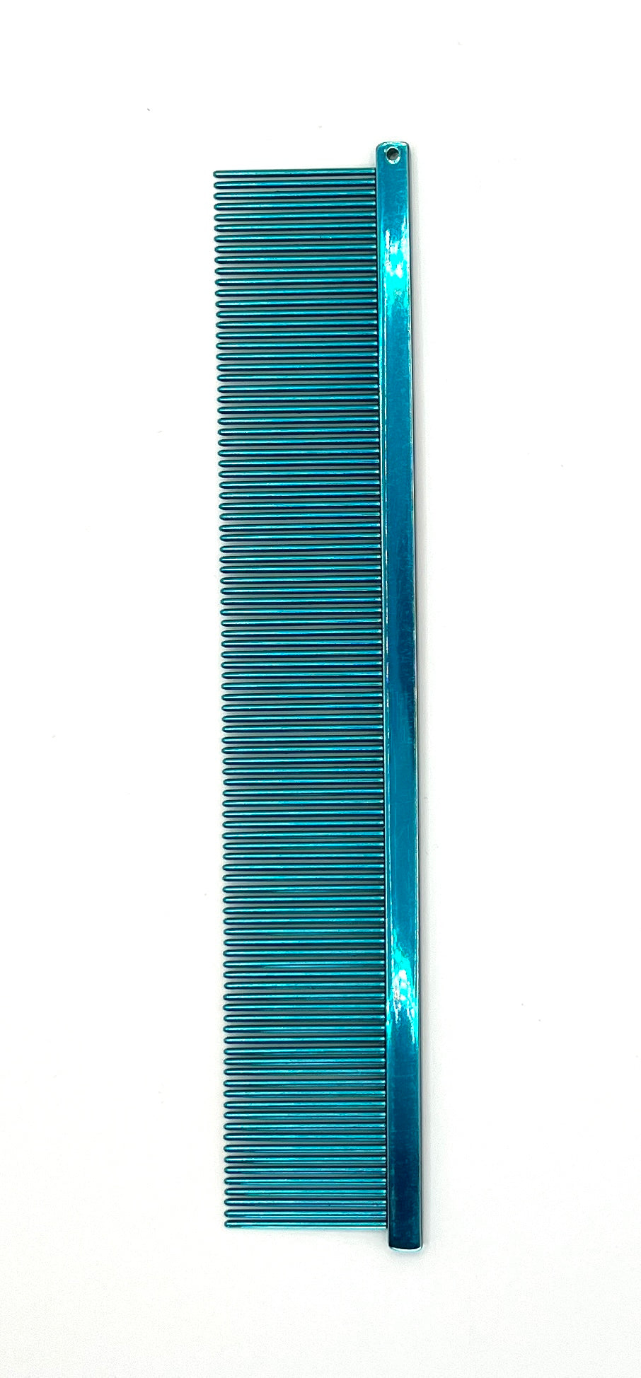 The Ashley Craig's original Greyhound Comb Finesse Collection features a 7.6"L x 1.4"W Extra Fine tine&nbsp;which gives superior styling control for all coat types. These versatile combs have been a staple of the pet grooming industry for over 100 years. Candy Color Collection in Teal.