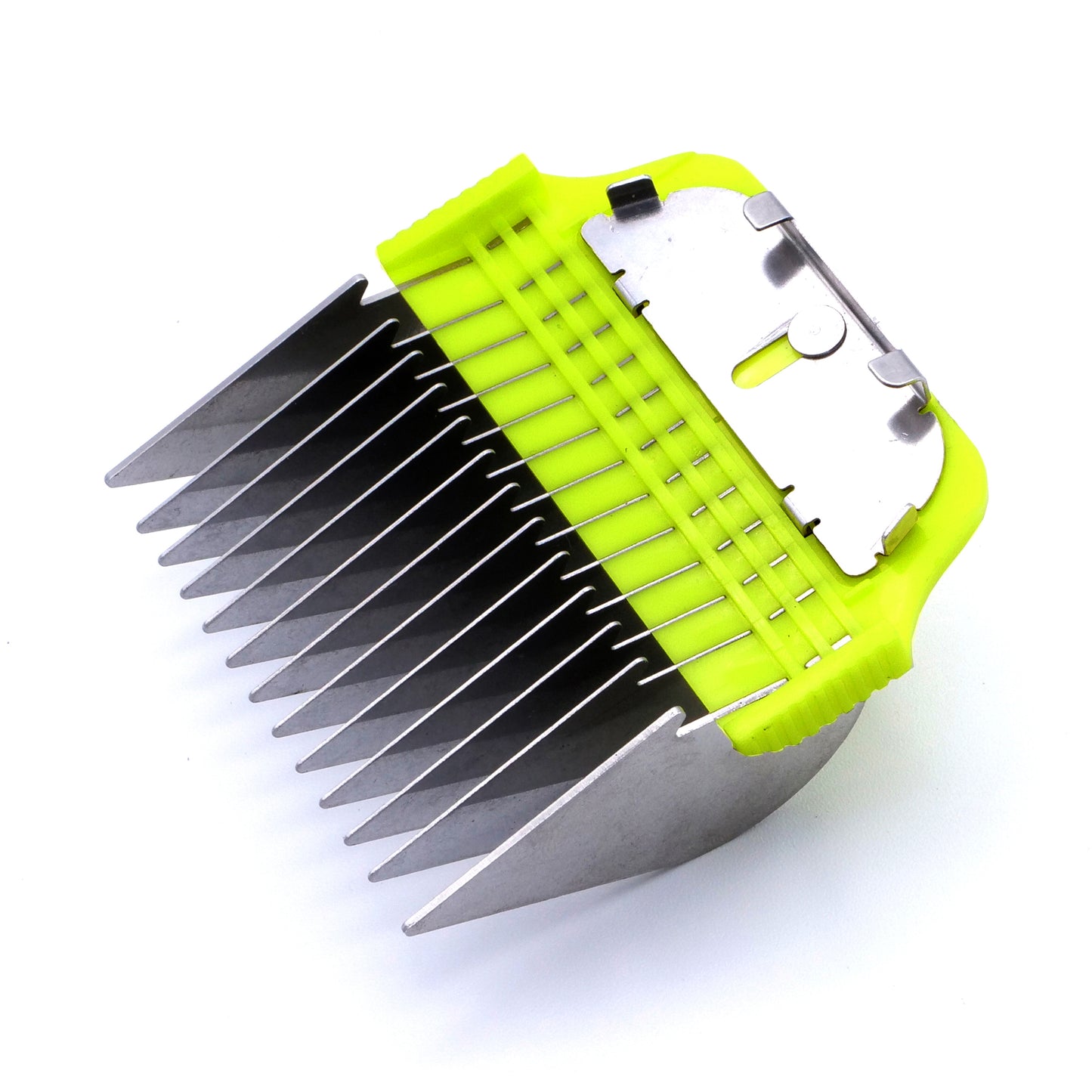 The Artero Wide Snap-On Metal Comb 22mm - 7/8" is designed for use with the Artero A5 wide clipper blade and offers a smooth, even finish. This comb is also compatible with Andis, Moser, Heiniger, Oster, and Aesculap Fav5 and Fav5 CL blades. Features: Cutting height: 7/8" Metal Construction Fits A5 Clippers.