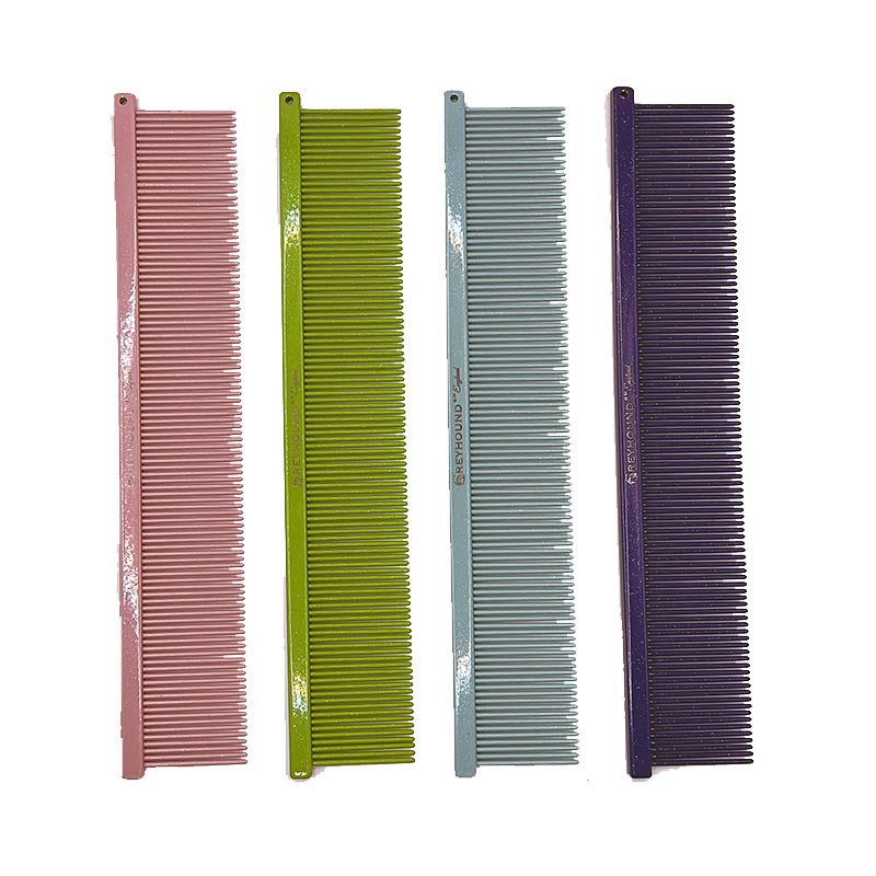 TGreyhound professional pet grooming comb Finesse Collection features a 7.6"L x 1.4"W extra fine tine for unrivaled styling control. This design is great for detecting tangles and smoothing most coat types. Available in the "Candy" solid color options and the "Sparkle" glittery color options. Sparkle Colors