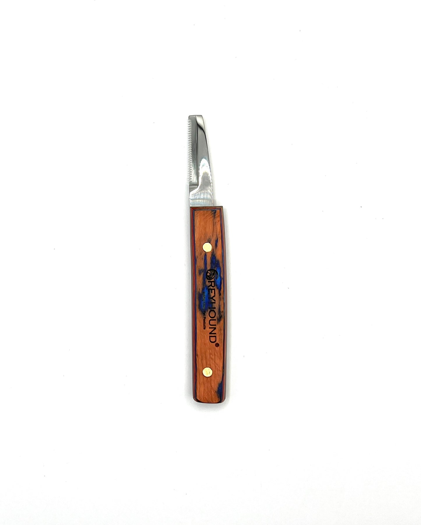 Greyhound Retro Style hand stripping tools were designed for comfort and to lessen hand fatigue. These longer, slimmer blade works great for finishing details and rolling the coat. The ergonomic wood handle is created to maximize comfort with a smooth finish wrapped around 3 sides.  Fine, right handed.