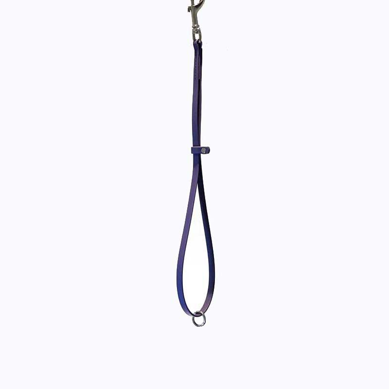 Groomerverse 18" grooming loops with an additional safety ring are perfect for table to tub use. The safety ring allows for the loop to be attached to our biothane safety tether.  Avoid having to work with several different styles of loops. Biothane is easy to clean, odor resistant and comes in a variety of colors allowing for visual organization or a stylized workspace. Purple.