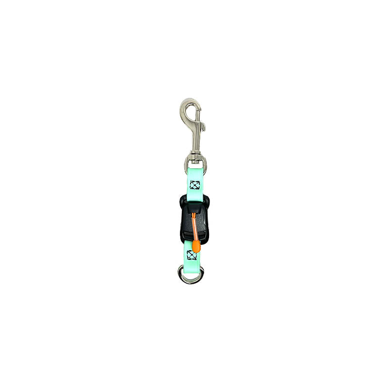 Our 6" grooming emergency safety quick release has a unique magnetic side safety lock with a pull tab release and swivel clasp perfect for table to tub use. This new safety quick release can be attached to grooming loops, belly bands and any other table safety tether used. All are made with Biothane which is easy to clean, odor resistant and comes in a variety of colors allowing for visual organization or a stylized workspace. Lime Green