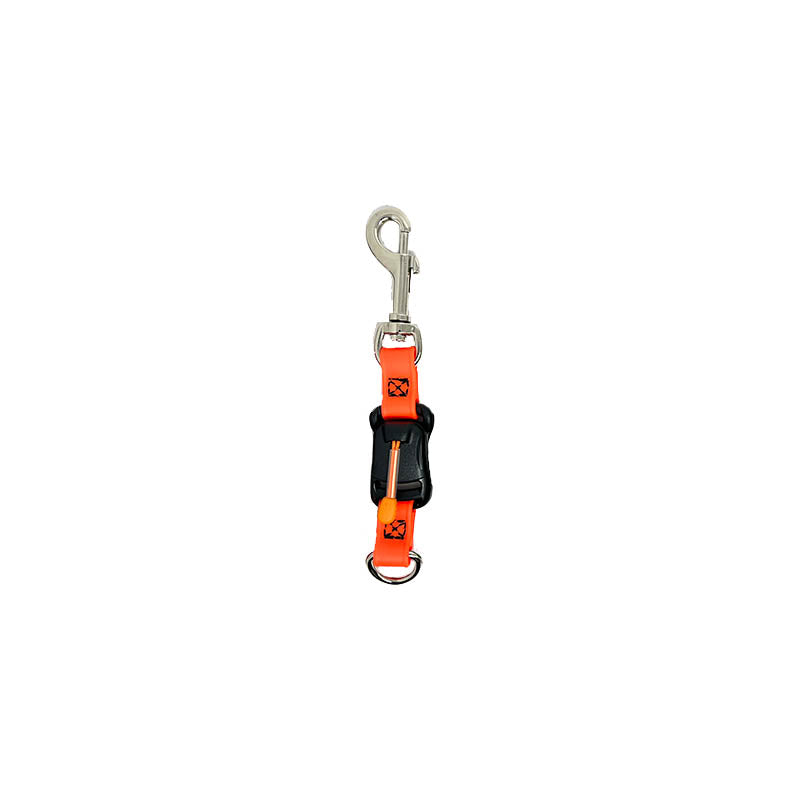Our 6" grooming emergency safety quick release has a unique magnetic side safety lock with a pull tab release and swivel clasp perfect for table to tub use. This new safety quick release can be attached to grooming loops, belly bands and any other table safety tether used. All are made with Biothane which is easy to clean, odor resistant and comes in a variety of colors allowing for visual organization or a stylized workspace. Orange