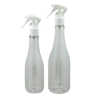 Our unique shaped long necked spray bottle fits well in the palm. The more ergonomic design helps fight hand fatigue in a busy professional grooming salon. For optimal dilution for finishing and conditioning products, Both sizes.