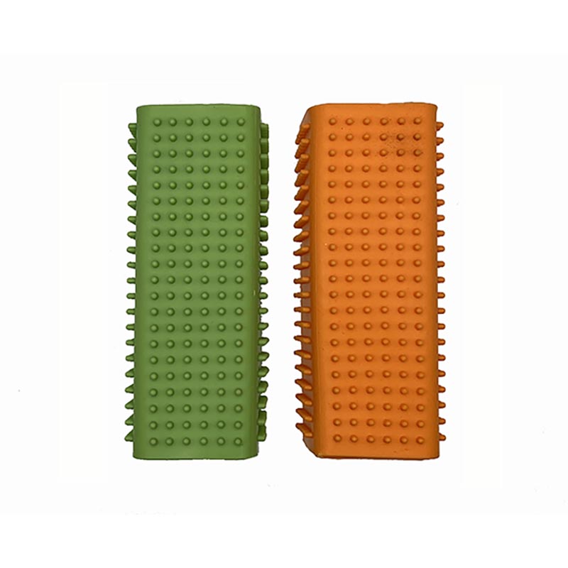 Our flexible hollow curry brush gently removes dead coat and dander while massaging the skin to stimulate natural oil production for a healthier shinier coat. Great for use on short to medium, double coats. Plus, this product also works great to remove pet coat that builds up on furniture or your cloths. It is easy to clean with soap and water, then tap off excess coat.