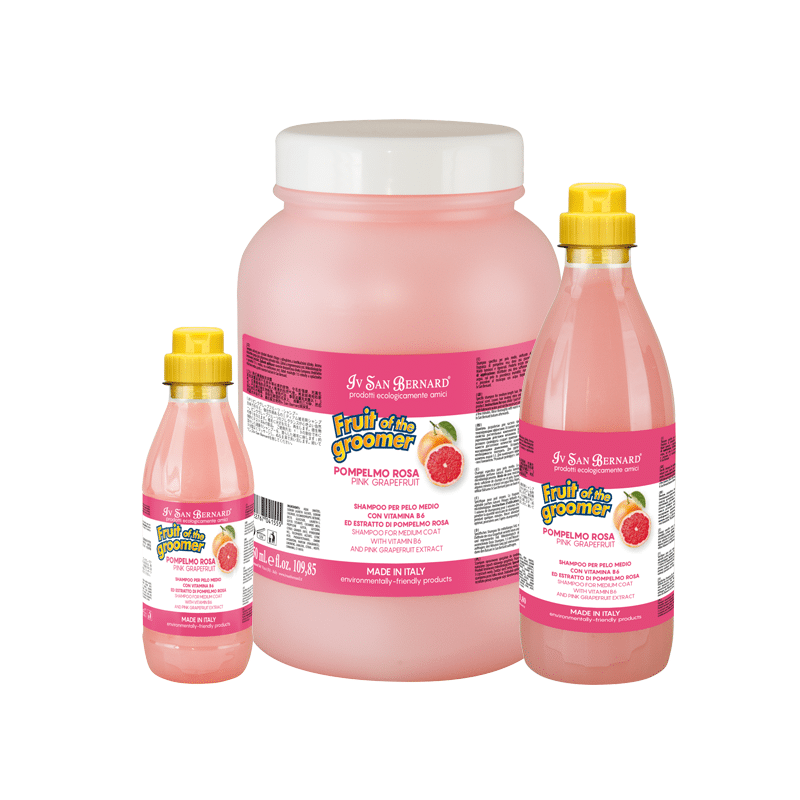 Iv San Bernard Pink Grapefruit Pet Shampoo, designed for medium coats, utilizes the natural antiseptic and oil-regulating properties of grapefruit to rebalance and tone the coat for a rejuvenated appearance. Containing essential vitamins, and high concentrations of Vitamin C, this targeted formula leaves medium coats shiny and regenerated.