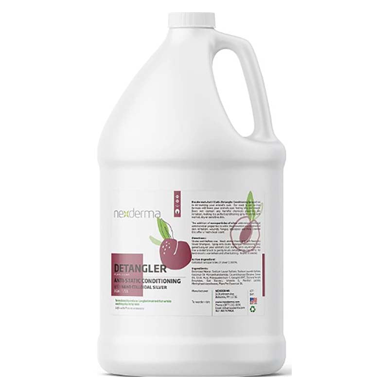 Nexderma Anti-Static Detangling Pet Conditioning Spray helps de-tangle pet’s coats with ease. This highly specialized no-rinse formula with coconut and oat extract, castor oil and Vitamin E makes the coat feel luxuriously soft while quickly untangling difficult mats. The additional silver nanoparticles provide natural antifungal and antimicrobial protection to guard against skin issues, fungal infections, wounds, and more. Added natural essential oils leave a pleasant scent. Plum 1 Gal