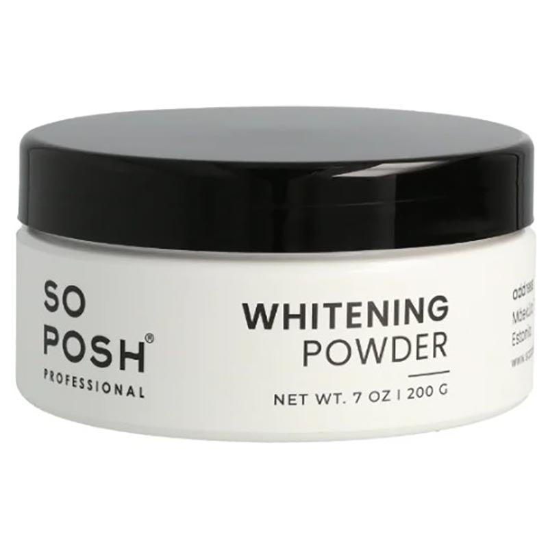 So Posh Whitening Powder for pets hides stains and discoloration for a natural finish leaving the coat competition-ready. Its gentle and lightweight formula allows for smooth application without irritation.